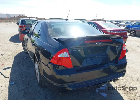 2012 Ford Fusion Se z USA, uszkodzony, nr VIN 3FAHP0HA6CR413790